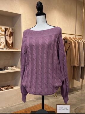 Women's Cable Knit Off-Shoulder Sweater - Plum